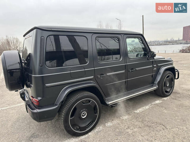 Чорний Мерседес Г-Клас, об'ємом двигуна 3.98 л та пробігом 99 тис. км за 130000 $, фото 2 на Automoto.ua