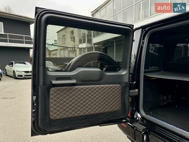 Черный Мерседес Г-Класс, объемом двигателя 3.98 л и пробегом 105 тыс. км за 139900 $, фото 58 на Automoto.ua