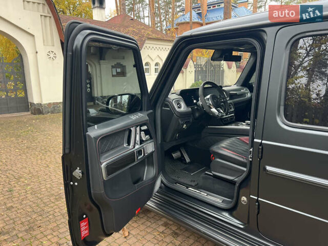 Черный Мерседес Г-Класс, объемом двигателя 4 л и пробегом 66 тыс. км за 169000 $, фото 106 на Automoto.ua