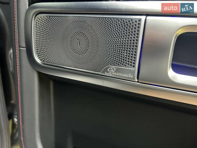 Черный Мерседес Г-Класс, объемом двигателя 4 л и пробегом 66 тыс. км за 169000 $, фото 187 на Automoto.ua