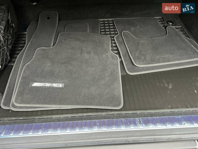 Черный Мерседес Г-Класс, объемом двигателя 4 л и пробегом 66 тыс. км за 169000 $, фото 94 на Automoto.ua