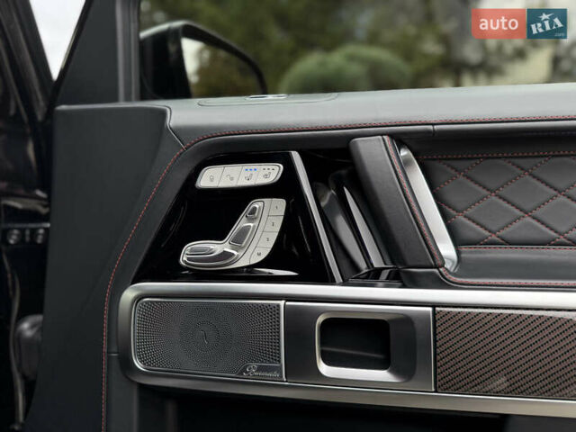 Черный Мерседес Г-Класс, объемом двигателя 3.98 л и пробегом 95 тыс. км за 144900 $, фото 90 на Automoto.ua