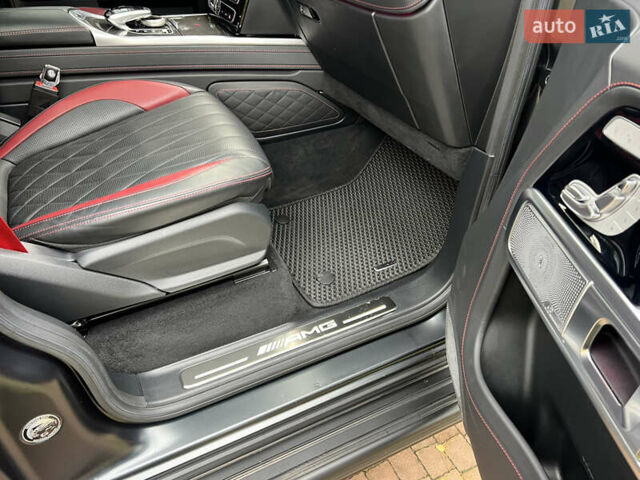 Черный Мерседес Г-Класс, объемом двигателя 4 л и пробегом 66 тыс. км за 169000 $, фото 210 на Automoto.ua