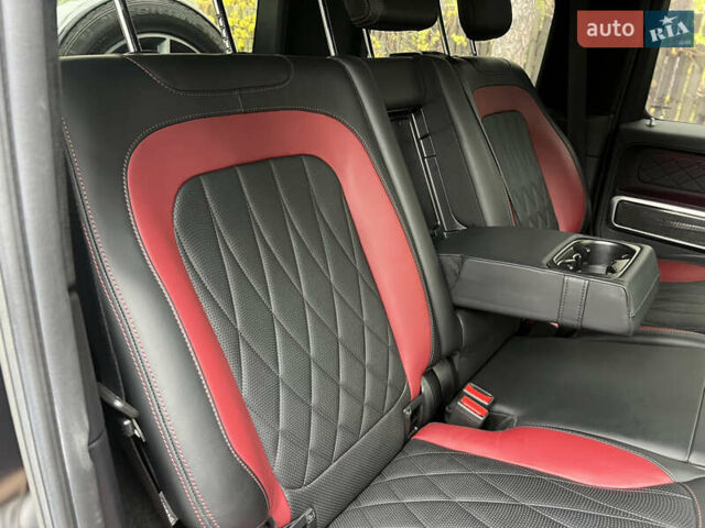 Черный Мерседес Г-Класс, объемом двигателя 4 л и пробегом 66 тыс. км за 169000 $, фото 193 на Automoto.ua