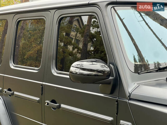 Черный Мерседес Г-Класс, объемом двигателя 4 л и пробегом 66 тыс. км за 169000 $, фото 29 на Automoto.ua