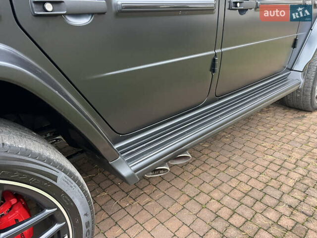 Черный Мерседес Г-Класс, объемом двигателя 4 л и пробегом 66 тыс. км за 169000 $, фото 86 на Automoto.ua