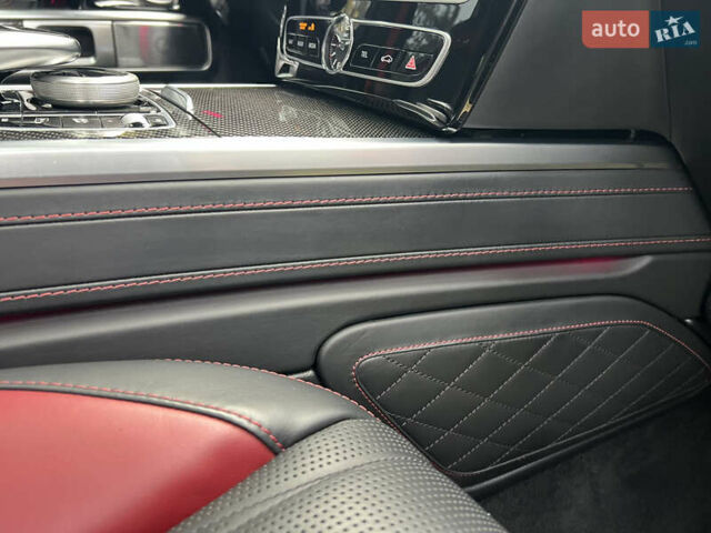 Черный Мерседес Г-Класс, объемом двигателя 4 л и пробегом 66 тыс. км за 169000 $, фото 226 на Automoto.ua