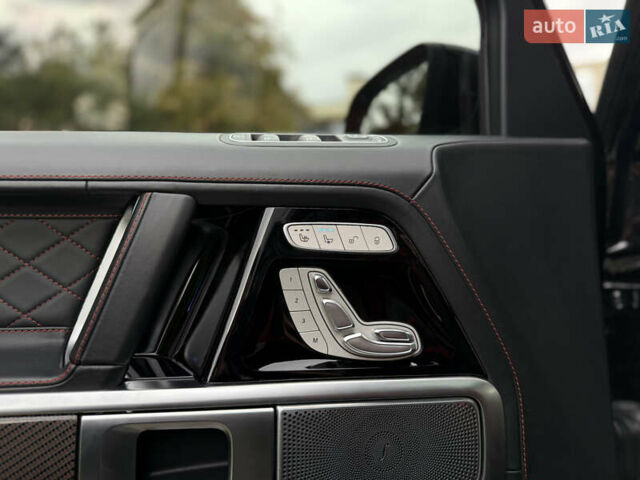 Черный Мерседес Г-Класс, объемом двигателя 3.98 л и пробегом 95 тыс. км за 144900 $, фото 31 на Automoto.ua