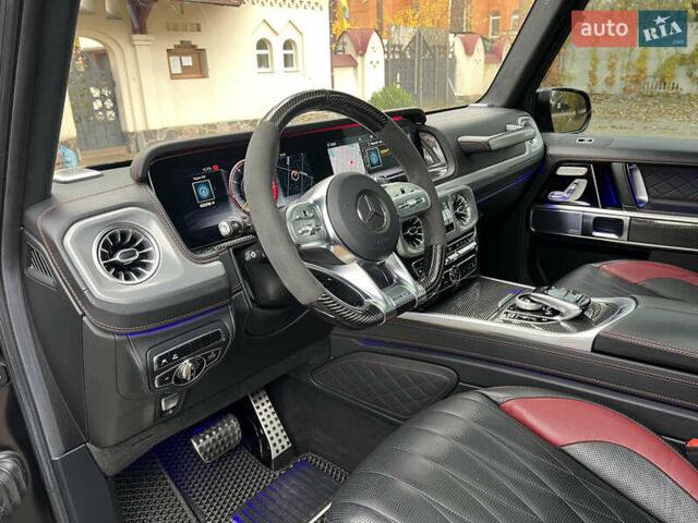 Черный Мерседес Г-Класс, объемом двигателя 4 л и пробегом 66 тыс. км за 169000 $, фото 157 на Automoto.ua