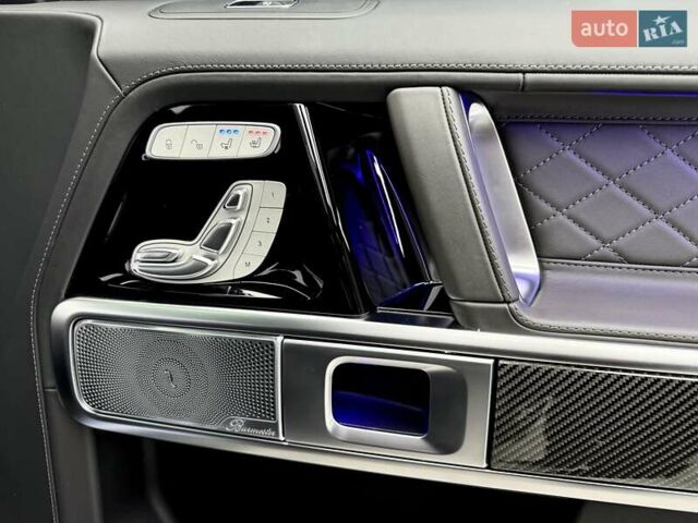 Черный Мерседес Г-Класс, объемом двигателя 3.98 л и пробегом 19 тыс. км за 199800 $, фото 24 на Automoto.ua