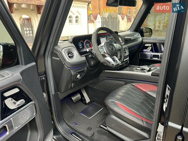Черный Мерседес Г-Класс, объемом двигателя 4 л и пробегом 66 тыс. км за 169000 $, фото 159 на Automoto.ua