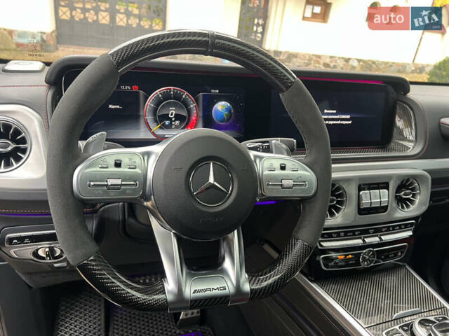 Черный Мерседес Г-Класс, объемом двигателя 4 л и пробегом 66 тыс. км за 169000 $, фото 147 на Automoto.ua