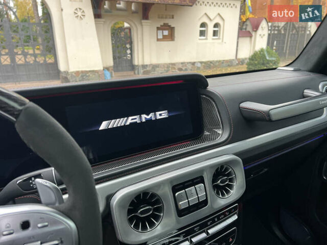 Черный Мерседес Г-Класс, объемом двигателя 4 л и пробегом 66 тыс. км за 169000 $, фото 143 на Automoto.ua