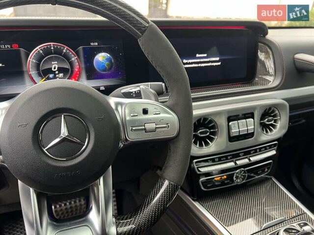 Черный Мерседес Г-Класс, объемом двигателя 4 л и пробегом 66 тыс. км за 169000 $, фото 146 на Automoto.ua