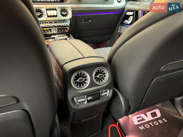 Черный Мерседес Г-Класс, объемом двигателя 3.98 л и пробегом 9 тыс. км за 330000 $, фото 33 на Automoto.ua