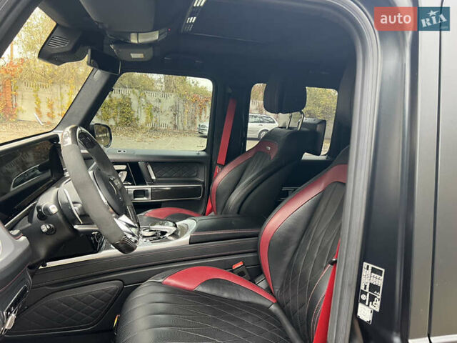 Черный Мерседес Г-Класс, объемом двигателя 4 л и пробегом 66 тыс. км за 169000 $, фото 117 на Automoto.ua