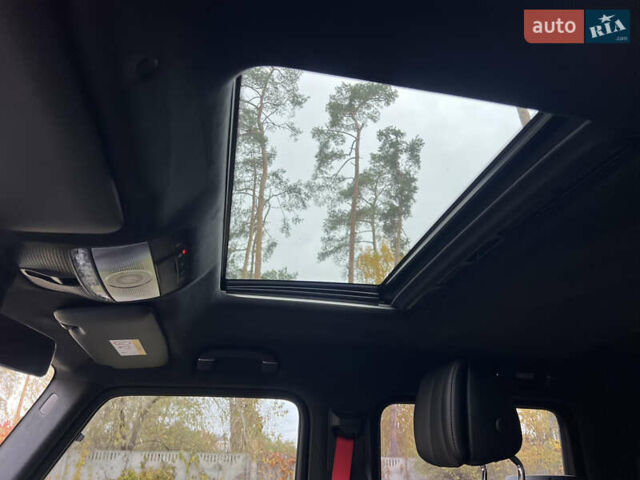 Черный Мерседес Г-Класс, объемом двигателя 4 л и пробегом 66 тыс. км за 169000 $, фото 139 на Automoto.ua