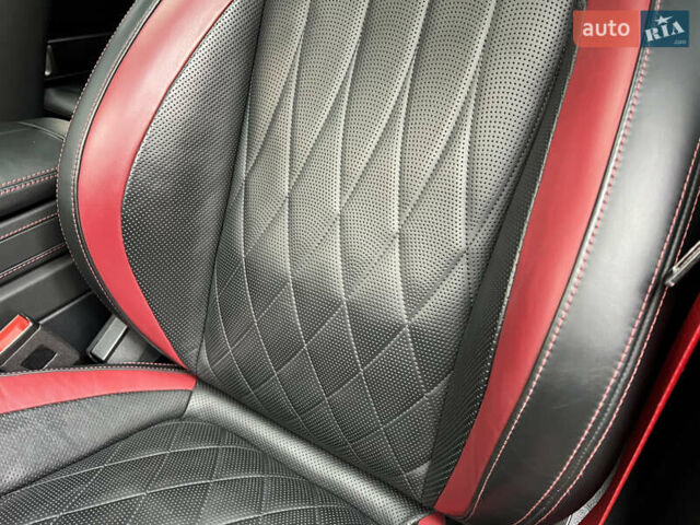 Черный Мерседес Г-Класс, объемом двигателя 4 л и пробегом 66 тыс. км за 169000 $, фото 126 на Automoto.ua