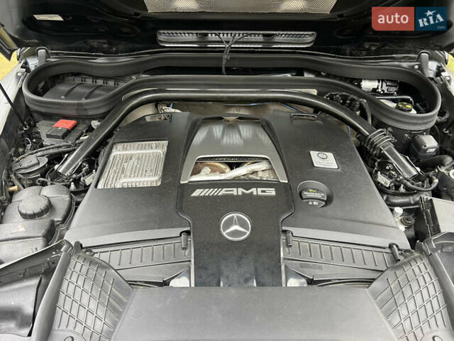 Черный Мерседес Г-Класс, объемом двигателя 4 л и пробегом 66 тыс. км за 169000 $, фото 97 на Automoto.ua