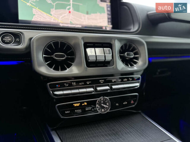 Черный Мерседес Г-Класс, объемом двигателя 2.93 л и пробегом 64 тыс. км за 152900 $, фото 42 на Automoto.ua