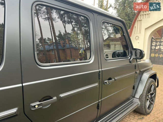 Черный Мерседес Г-Класс, объемом двигателя 4 л и пробегом 66 тыс. км за 169000 $, фото 87 на Automoto.ua