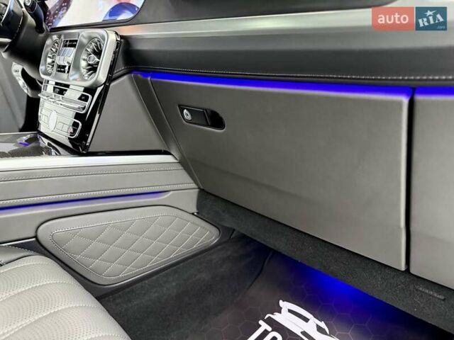 Черный Мерседес Г-Класс, объемом двигателя 3.98 л и пробегом 19 тыс. км за 199800 $, фото 32 на Automoto.ua