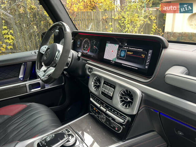 Черный Мерседес Г-Класс, объемом двигателя 4 л и пробегом 66 тыс. км за 169000 $, фото 219 на Automoto.ua