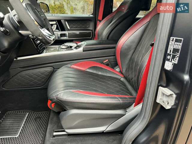 Черный Мерседес Г-Класс, объемом двигателя 4 л и пробегом 66 тыс. км за 169000 $, фото 116 на Automoto.ua