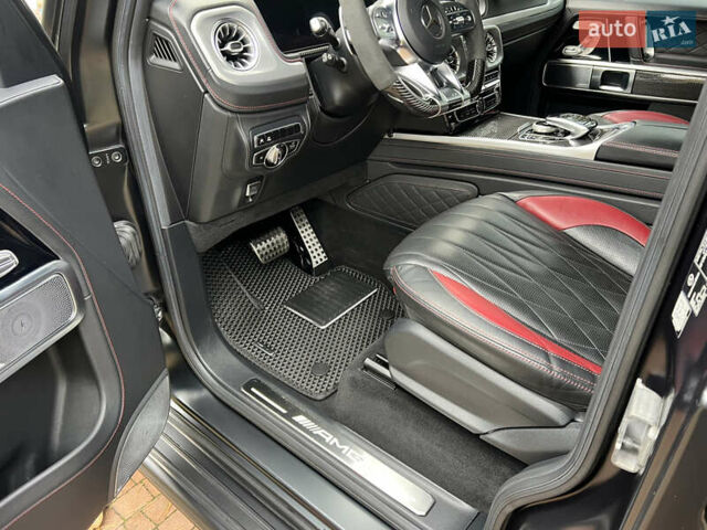 Черный Мерседес Г-Класс, объемом двигателя 4 л и пробегом 66 тыс. км за 169000 $, фото 115 на Automoto.ua