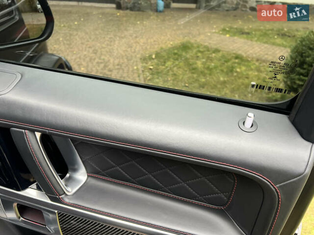 Черный Мерседес Г-Класс, объемом двигателя 4 л и пробегом 66 тыс. км за 169000 $, фото 206 на Automoto.ua