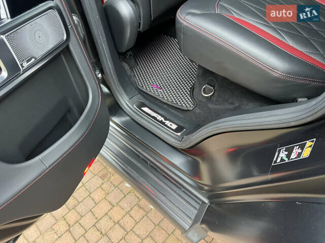 Черный Мерседес Г-Класс, объемом двигателя 4 л и пробегом 66 тыс. км за 169000 $, фото 177 на Automoto.ua