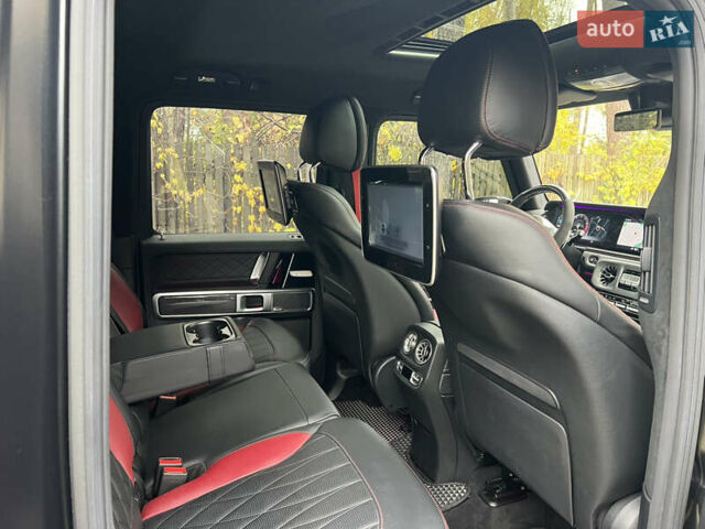 Черный Мерседес Г-Класс, объемом двигателя 4 л и пробегом 66 тыс. км за 169000 $, фото 192 на Automoto.ua