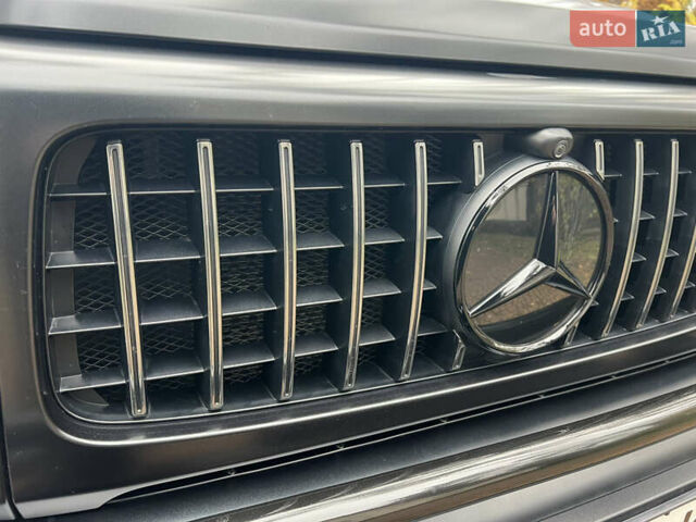 Черный Мерседес Г-Класс, объемом двигателя 4 л и пробегом 66 тыс. км за 169000 $, фото 58 на Automoto.ua
