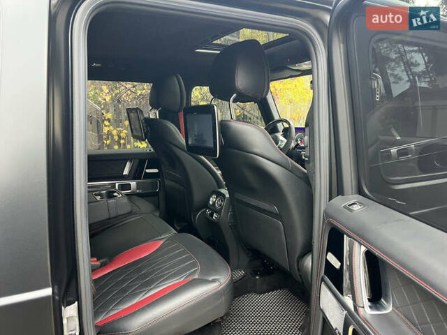 Черный Мерседес Г-Класс, объемом двигателя 4 л и пробегом 66 тыс. км за 169000 $, фото 182 на Automoto.ua