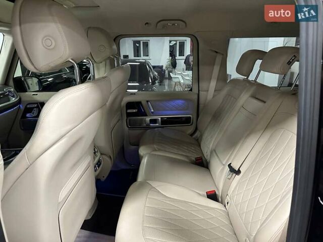 Черный Мерседес Г-Класс, объемом двигателя 3.98 л и пробегом 88 тыс. км за 149000 $, фото 16 на Automoto.ua