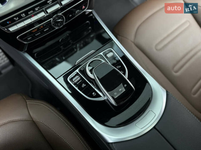 Черный Мерседес Г-Класс, объемом двигателя 3.98 л и пробегом 59 тыс. км за 153999 $, фото 46 на Automoto.ua