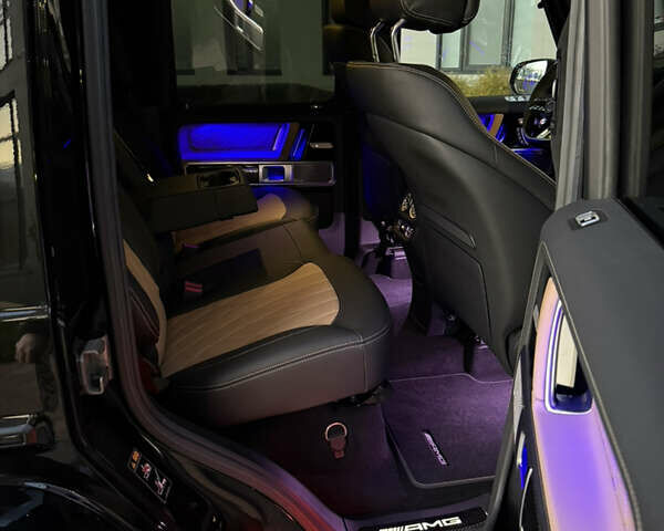 Черный Мерседес Г-Класс, объемом двигателя 3.98 л и пробегом 40 тыс. км за 218000 $, фото 32 на Automoto.ua