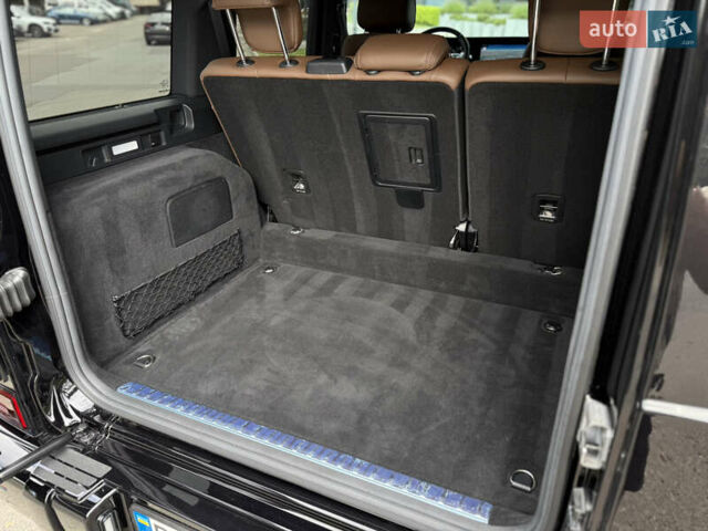 Черный Мерседес Г-Класс, объемом двигателя 3.98 л и пробегом 59 тыс. км за 153999 $, фото 75 на Automoto.ua