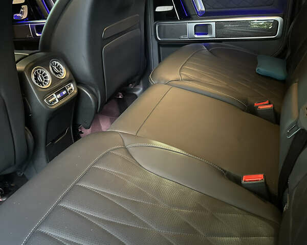 Черный Мерседес Г-Класс, объемом двигателя 3.98 л и пробегом 89 тыс. км за 177000 $, фото 34 на Automoto.ua