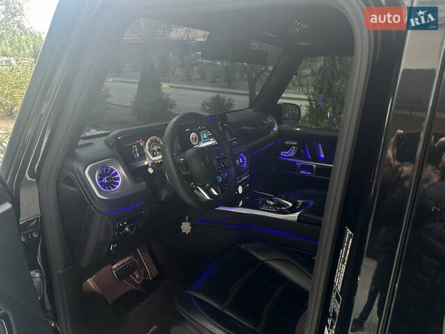 Чорний Мерседес Г-Клас, об'ємом двигуна 3.98 л та пробігом 123 тис. км за 153900 $, фото 3 на Automoto.ua