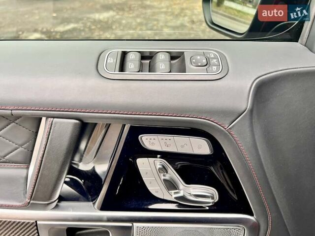 Черный Мерседес Г-Класс, объемом двигателя 3.98 л и пробегом 180 тыс. км за 139999 $, фото 19 на Automoto.ua