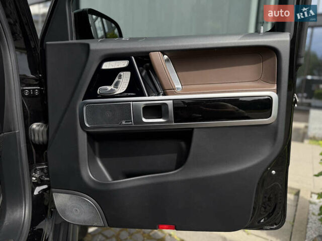 Черный Мерседес Г-Класс, объемом двигателя 3.98 л и пробегом 59 тыс. км за 153999 $, фото 80 на Automoto.ua