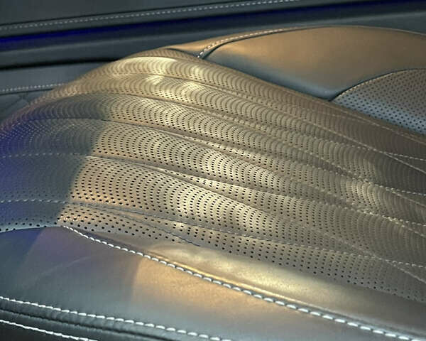 Черный Мерседес Г-Класс, объемом двигателя 3.98 л и пробегом 89 тыс. км за 177000 $, фото 18 на Automoto.ua