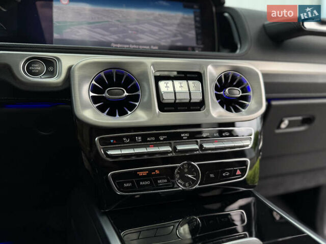 Черный Мерседес Г-Класс, объемом двигателя 3.98 л и пробегом 59 тыс. км за 153999 $, фото 47 на Automoto.ua