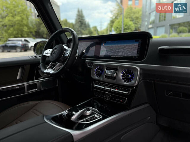 Черный Мерседес Г-Класс, объемом двигателя 3.98 л и пробегом 59 тыс. км за 153999 $, фото 87 на Automoto.ua