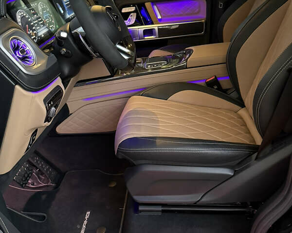 Черный Мерседес Г-Класс, объемом двигателя 3.98 л и пробегом 40 тыс. км за 218000 $, фото 13 на Automoto.ua