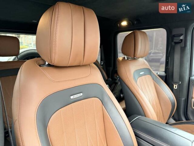 Черный Мерседес Г-Класс, объемом двигателя 3.98 л и пробегом 88 тыс. км за 162999 $, фото 16 на Automoto.ua