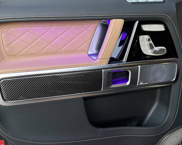 Черный Мерседес Г-Класс, объемом двигателя 3.98 л и пробегом 40 тыс. км за 218000 $, фото 14 на Automoto.ua