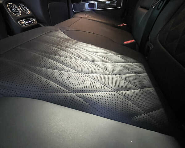 Черный Мерседес Г-Класс, объемом двигателя 3.98 л и пробегом 89 тыс. км за 177000 $, фото 56 на Automoto.ua