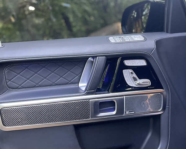 Черный Мерседес Г-Класс, объемом двигателя 3.98 л и пробегом 89 тыс. км за 177000 $, фото 25 на Automoto.ua